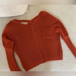 SHEIN Cropped Sweater